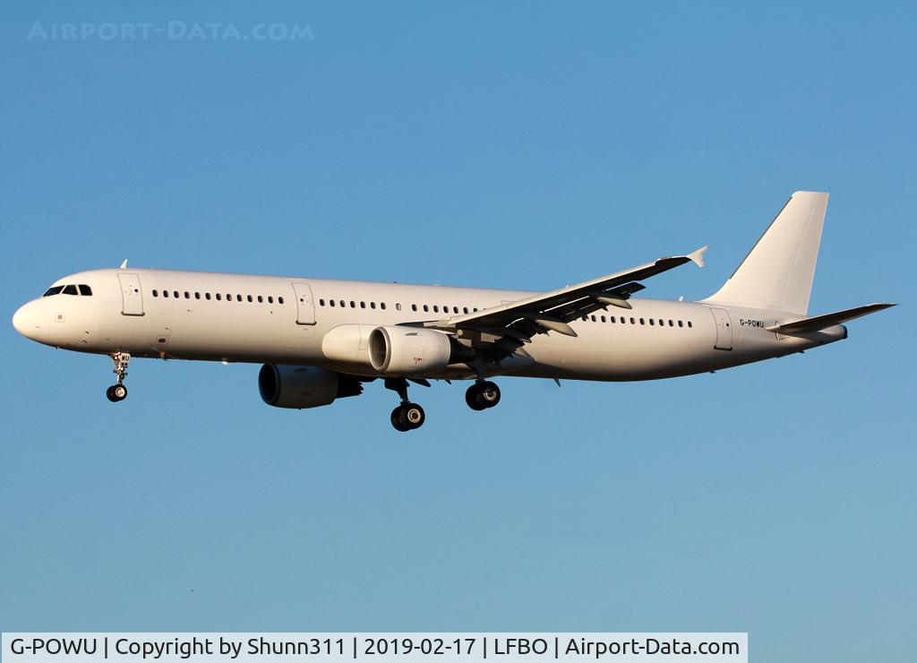 G-POWU, 2008 Airbus A321-211 C/N 3708, Landing rwy 14R in all white c/s without titles...