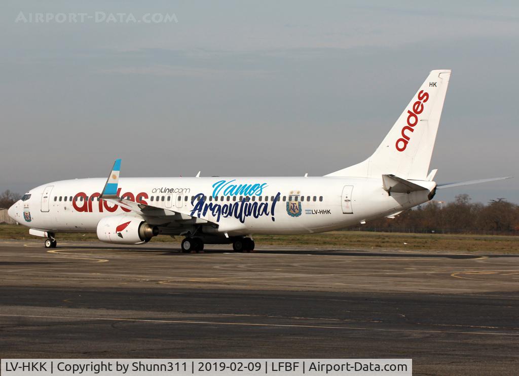 LV-HKK, 2000 Boeing 737-85F C/N 30567, Stored at LFBF in Wamos Argentina c/s... Returned to lessor...