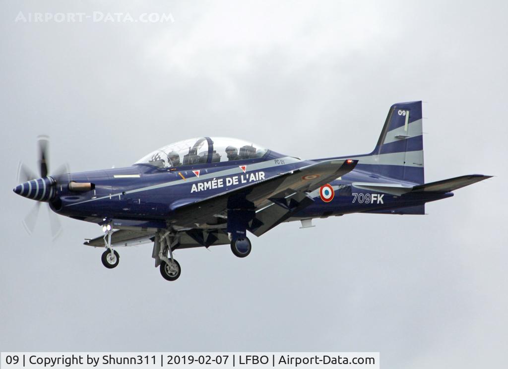09, 2018 Pilatus PC-21 C/N 301, Landing rwy 32L for a go around