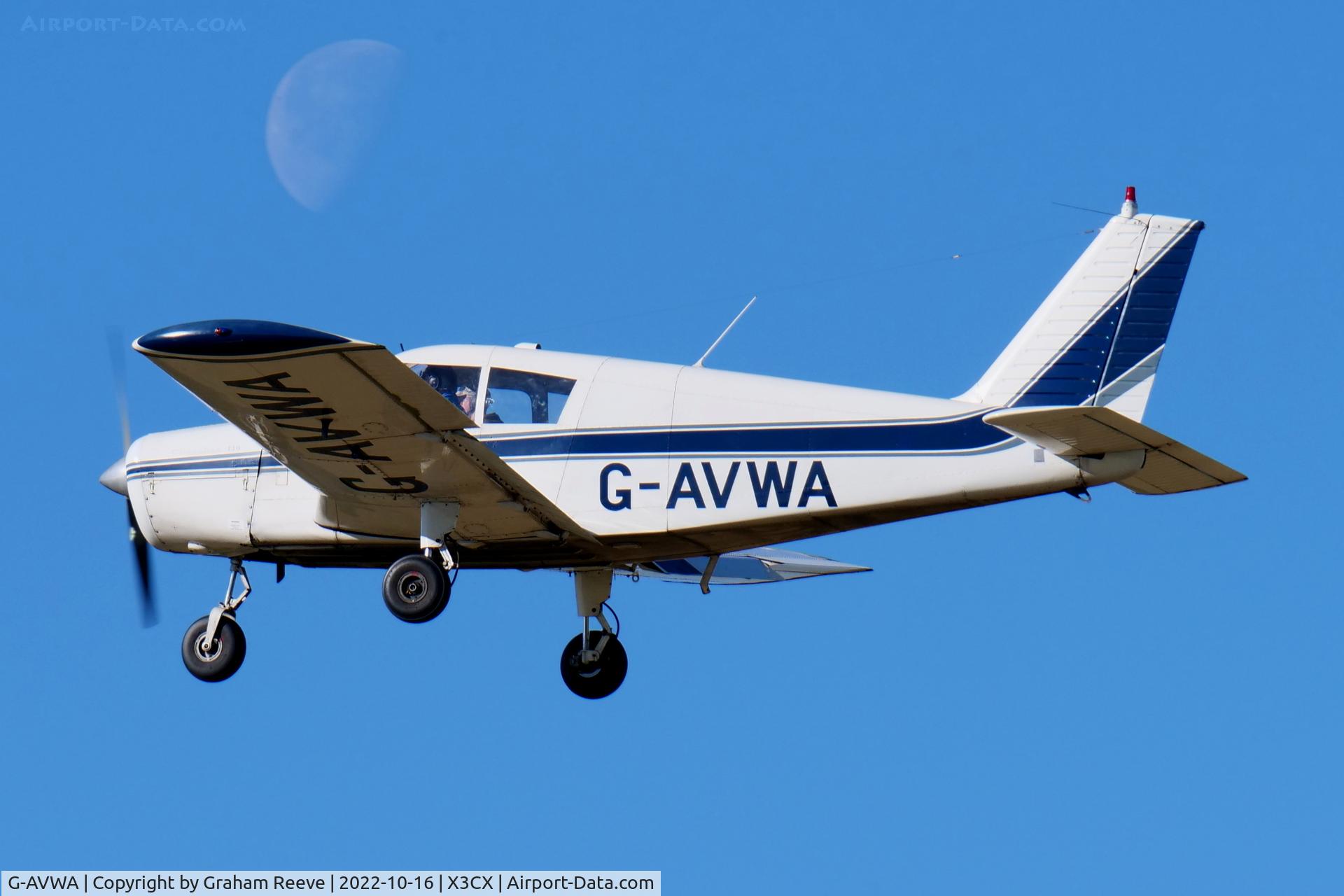 G-AVWA, 1967 Piper PA-28-140 Cherokee C/N 28-23660, Departing from Northrepps.