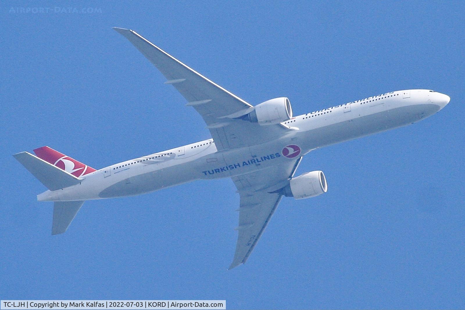 TC-LJH, 2016 Boeing 777-3F2/ER C/N 44129, Turkish B773 arriving at ORD from IST
