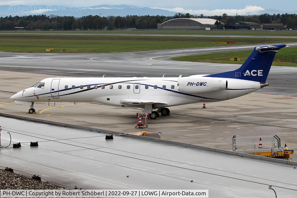 PH-DWC, 1999 Embraer ERJ-135LR (EMB-135LR) C/N 145173, PH-DWC @ LOWG 2022