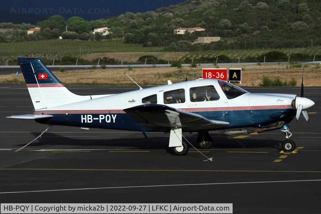 HB-PQY, 2005 Piper PA-28R-201 Cherokee Arrow III C/N 2844120, Parked