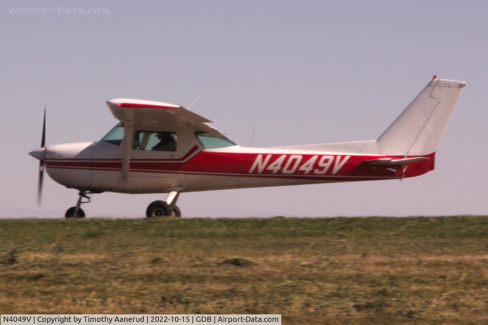 N4049V, 1975 Cessna 150M C/N 15076685, 1975 Cessna 150M, c/n: 15076685