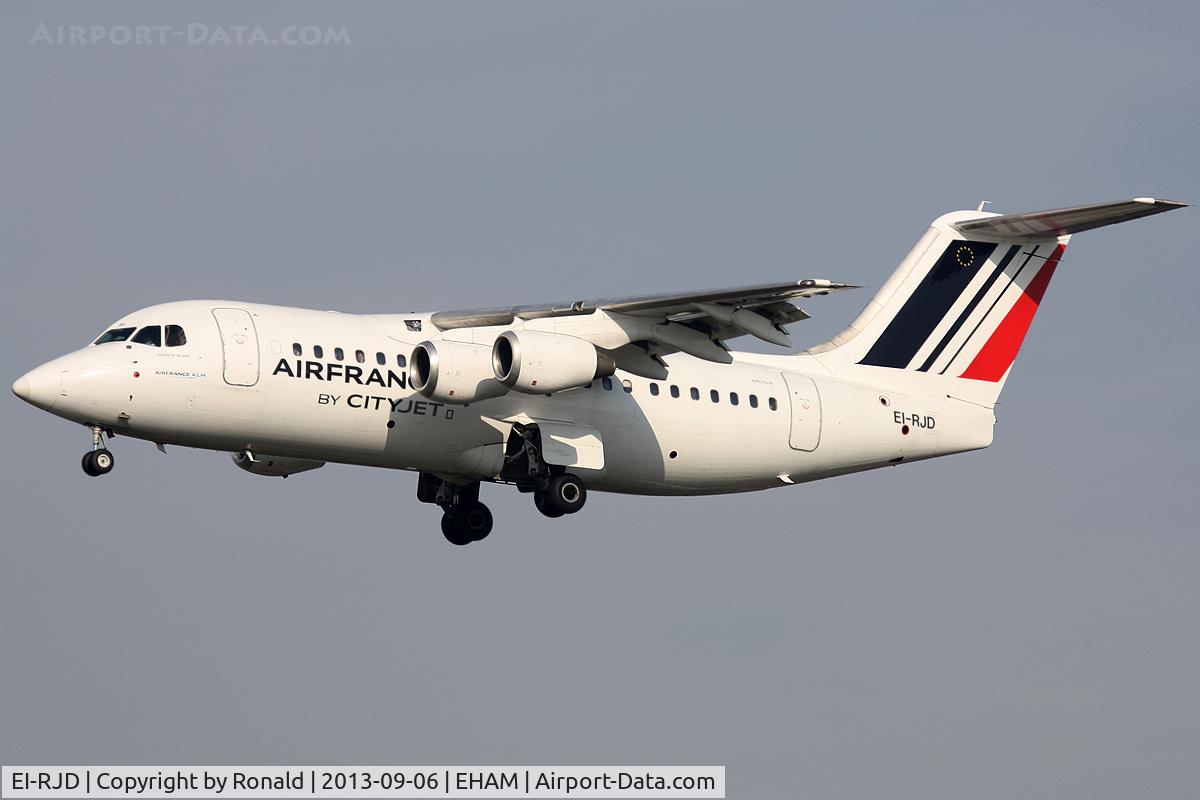 EI-RJD, 1998 BAE Systems Avro 146-RJ85 C/N E.2334, at spl