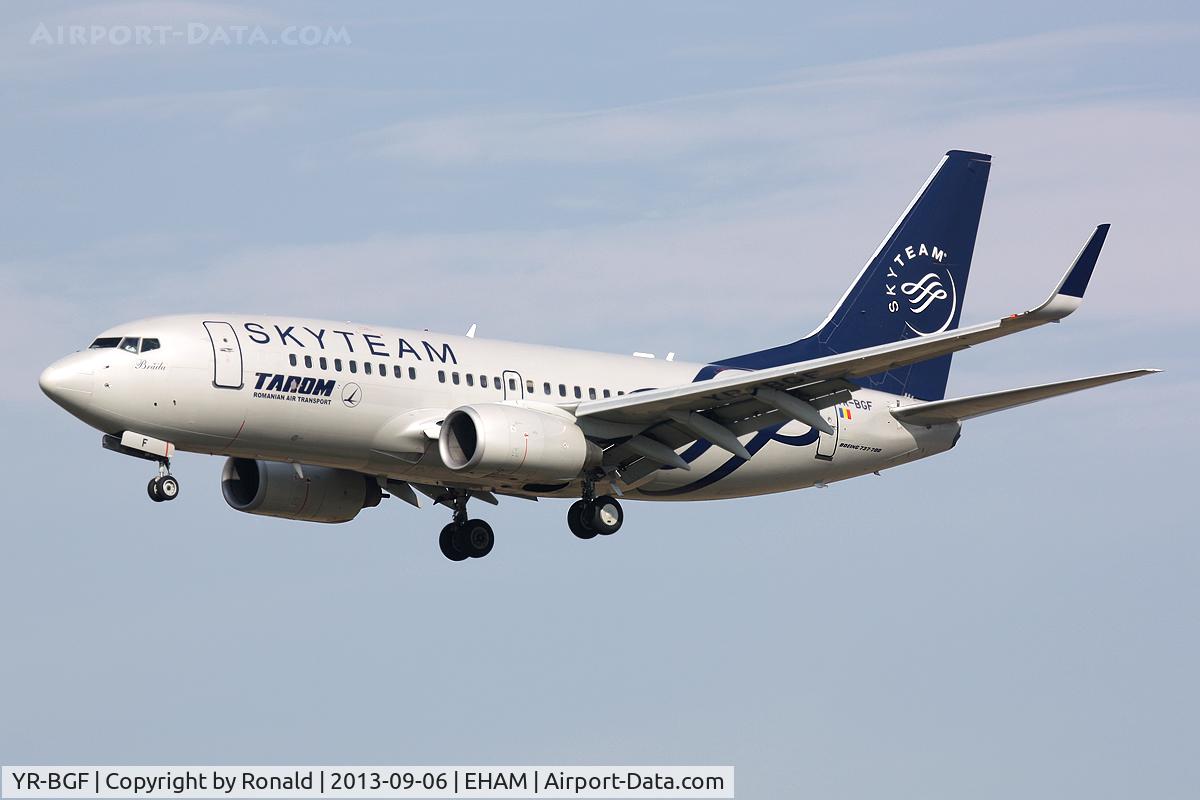 YR-BGF, 2001 Boeing 737-78J C/N 28440, at spl