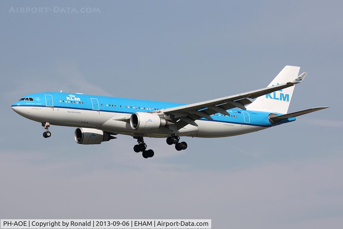 PH-AOE, 2006 Airbus A330-203 C/N 770, at spl