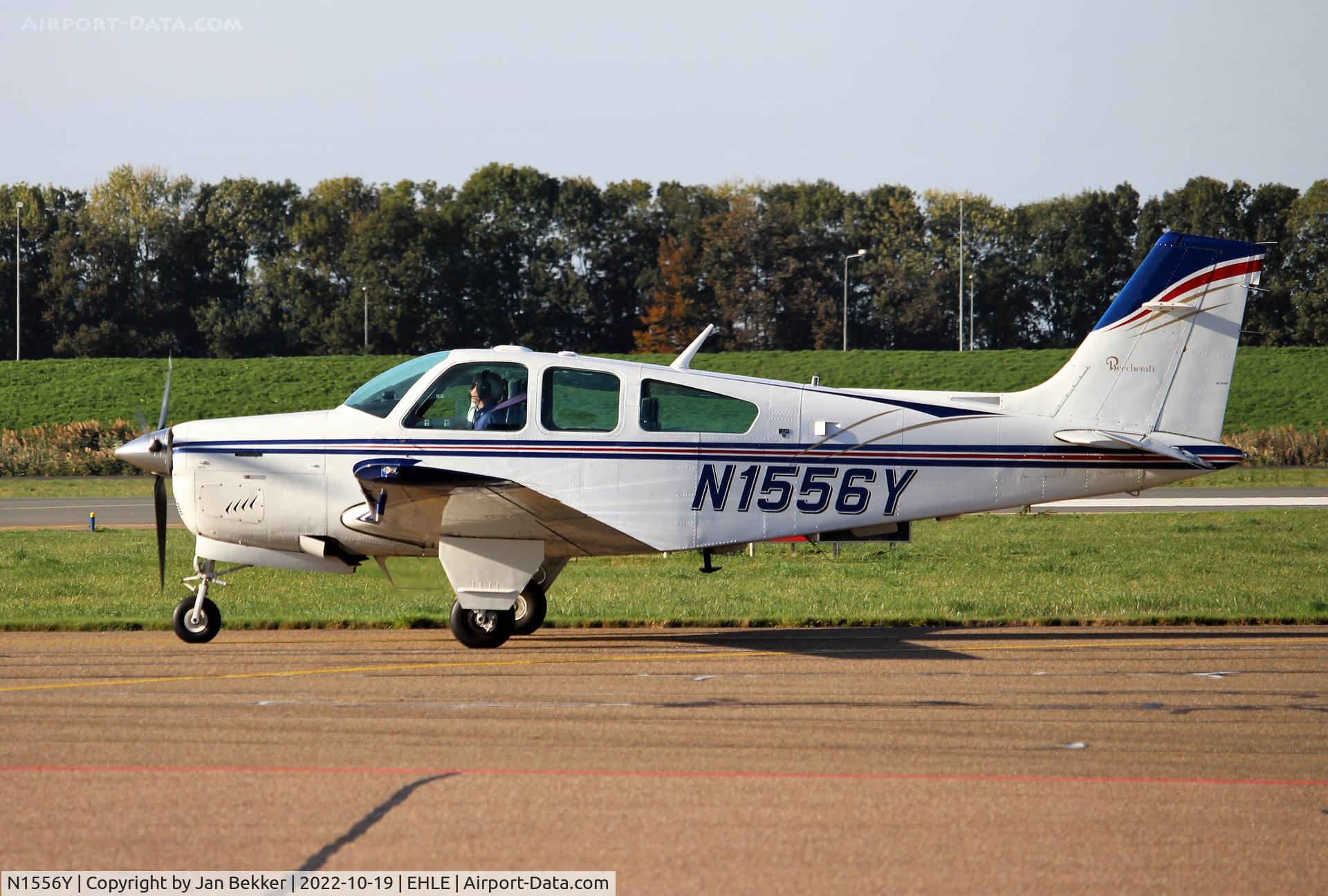 N1556Y, 1989 Beech F33A Bonanza C/N CE-1415, Lelystad Airport