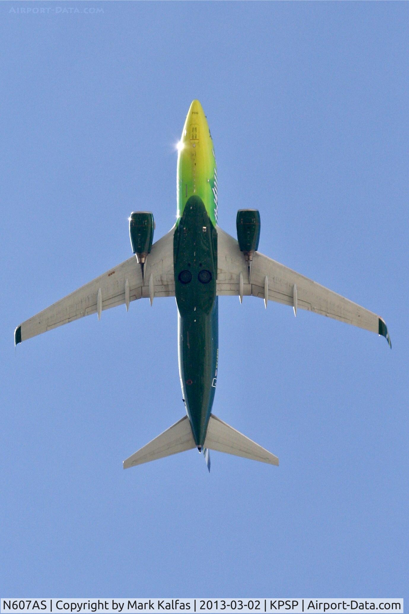 N607AS, 1999 Boeing 737-790 C/N 29751, Alaska Airlines N607AS Portland Timbers on approach to PSP.