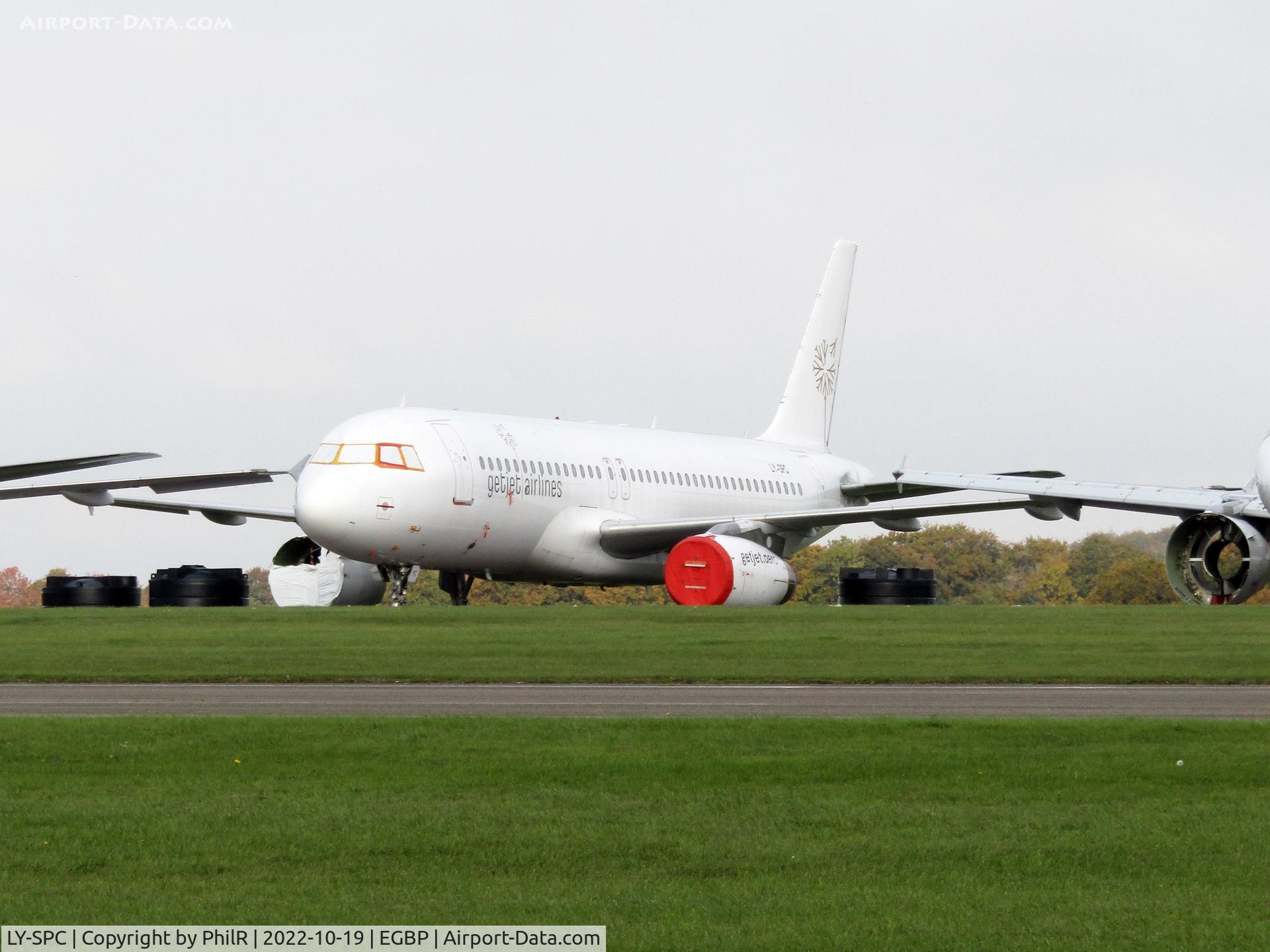 LY-SPC, 1994 Airbus A320-231 C/N 415, LY-SPC 1994 Airbus A320-200 Kemble