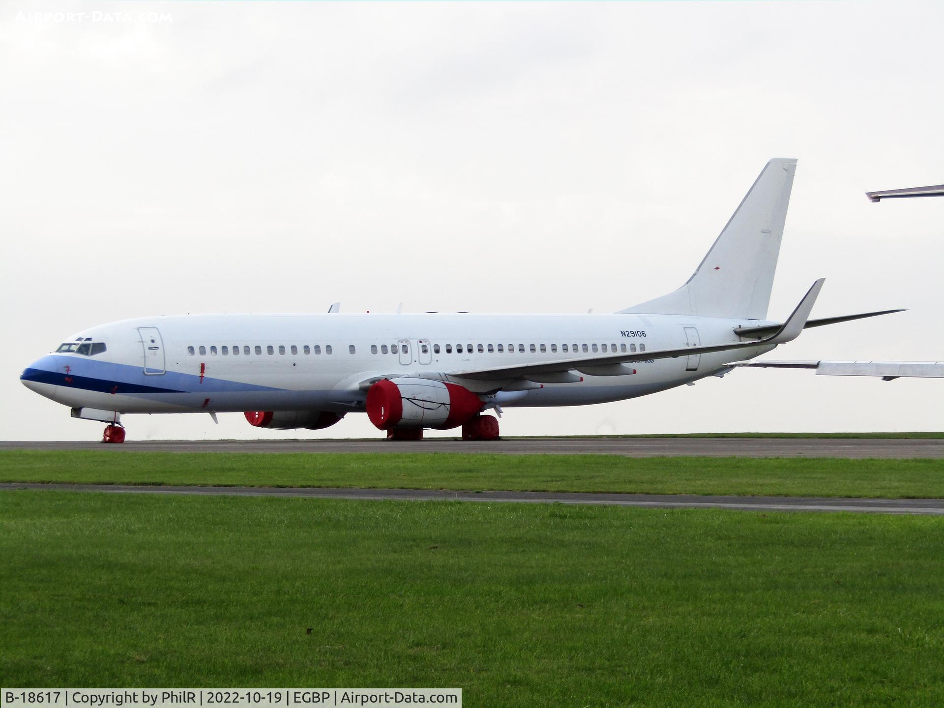 B-18617, 1999 Boeing 737-809(WL) C/N 29106, N29106 1999 Boeing 737-800 China Airlines Kemble
