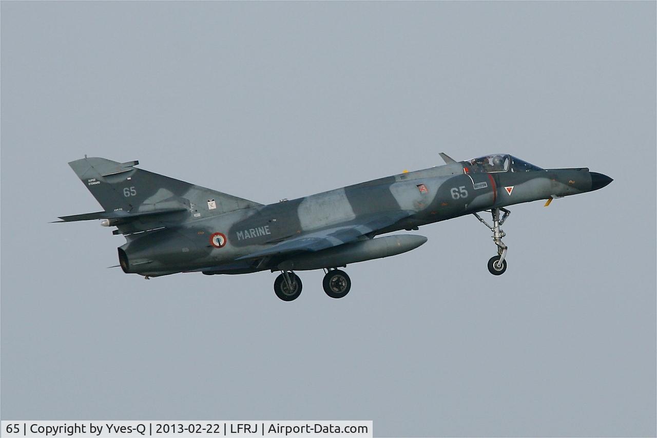 65, Dassault Super Etendard C/N 79, Dassault Super Etendard M, On final rwy 08, Landivisiau naval air base (LFRJ)