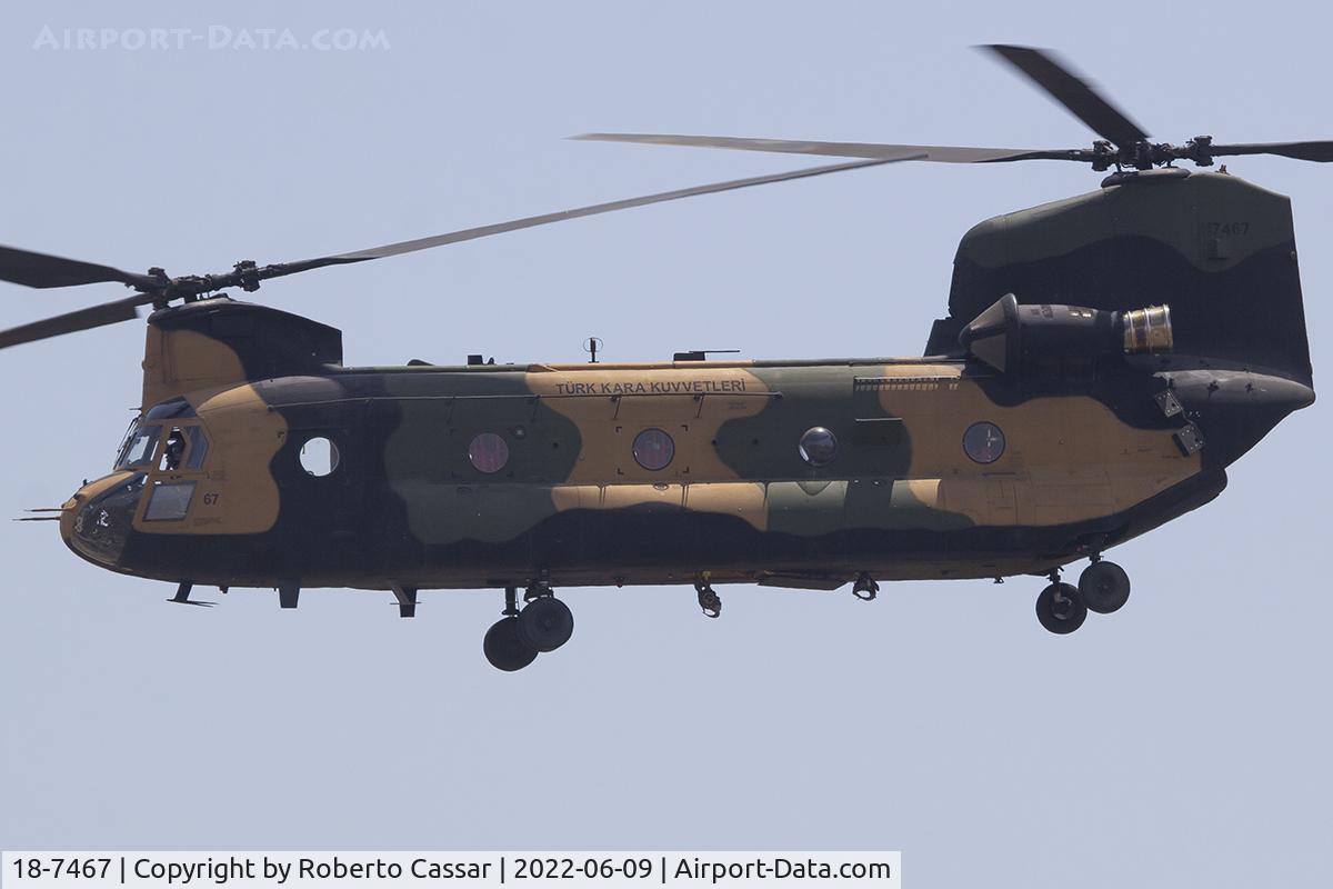 18-7467, Boeing CH-47F Chinook C/N M7467, EFES 2022 - Livex