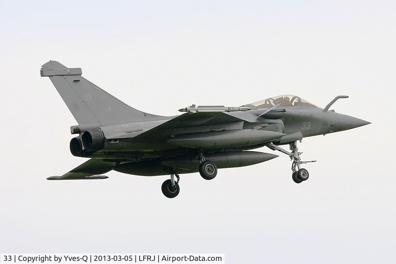 33, Dassault Rafale M C/N 33, Dassault Rafale M,  On final rwy 08, Landivisiau naval air base (LFRJ)