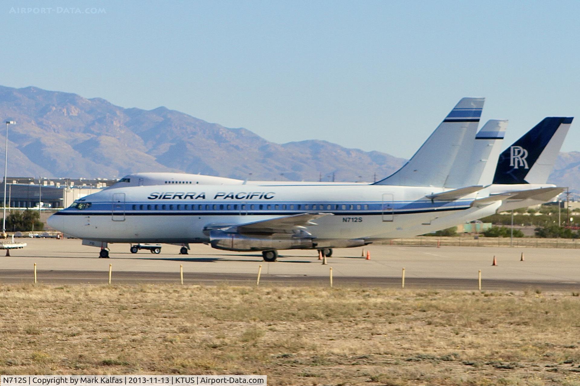 N712S, 1983 Boeing 737-2Y5 C/N 23038, Sierra Pacific N712S at KTUS