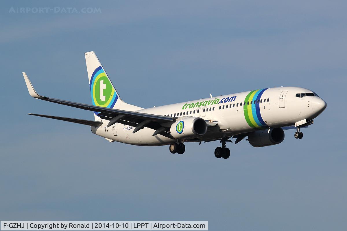 F-GZHJ, 2013 Boeing 737-86J C/N 37778, at lis