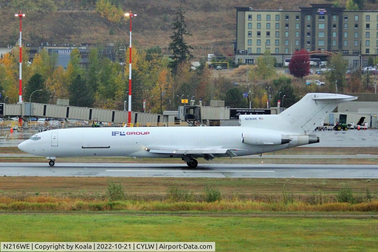 N216WE, 1984 Boeing 727-2S2F C/N 22937, Smoky arrival on ad-hoc Cargo flight from Houston, Texas. An old beauty and probably THE highlight of the year in Kelowna.