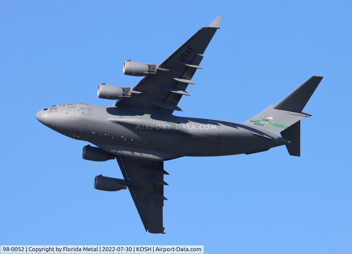 98-0052, 1998 Boeing C-17A Globemaster III C/N 50056/P-52, OSH 2022