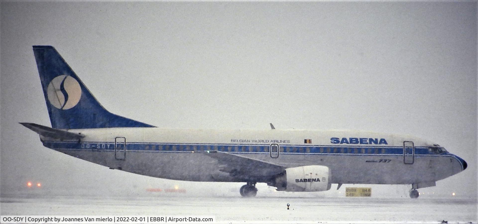 OO-SDY, 1987 Boeing 737-329 C/N 23774, Slide scan