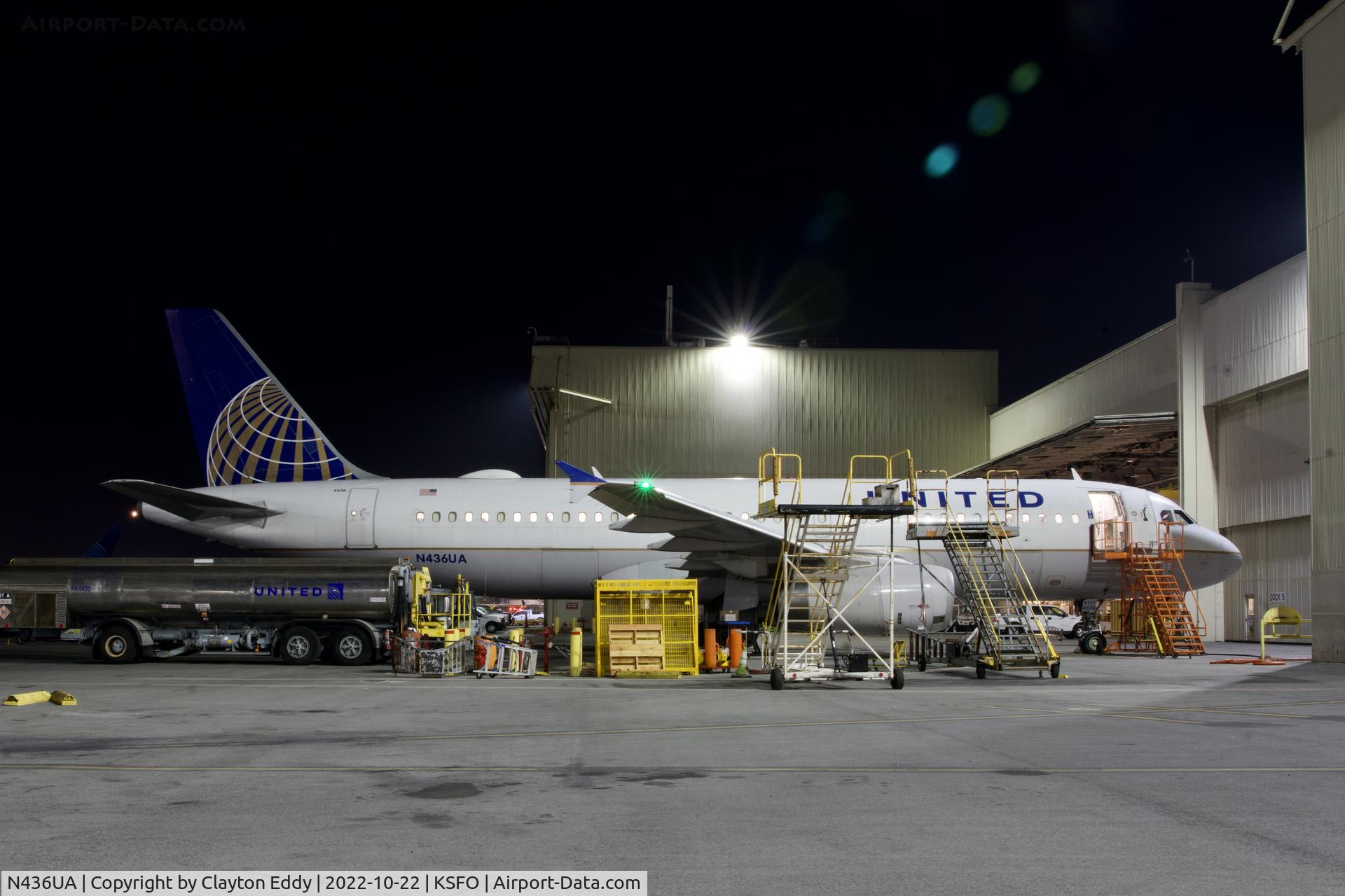 N436UA, 1996 Airbus A320-232 C/N 638, SFO 2022.