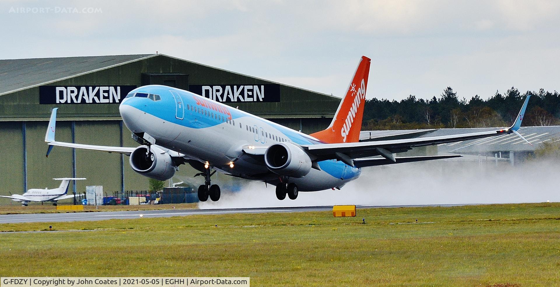 G-FDZY, 2011 Boeing 737-8K5 C/N 37261, Departing off 26