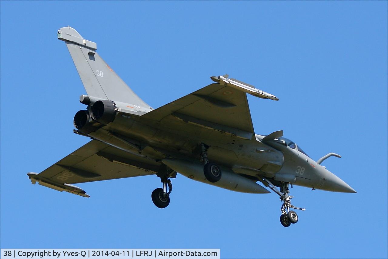 38, 2013 Dassault Rafale M C/N 38, Dassault Rafale M, On final rwy 08, Landivisiau Naval Air Base (LFRJ)
