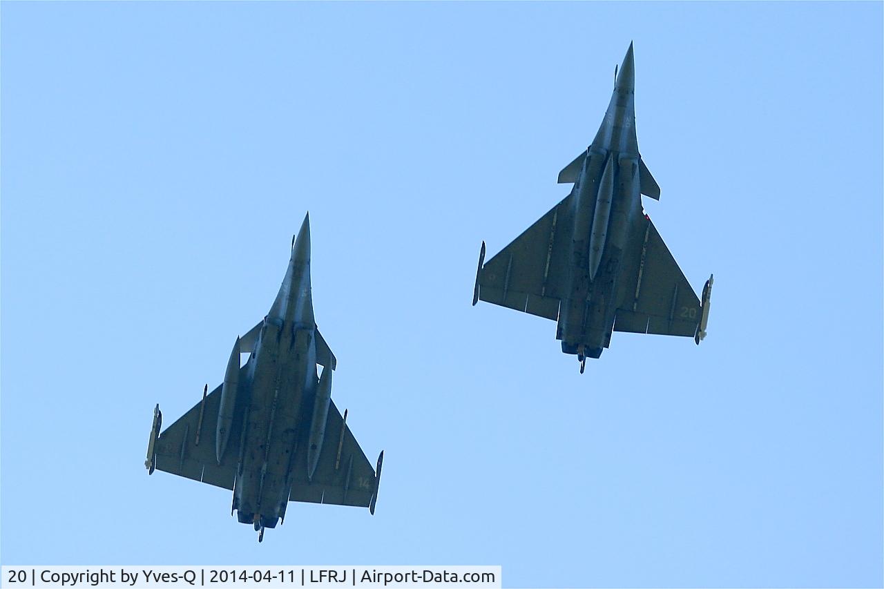 20, Dassault Rafale M C/N 20, Dassault Rafale M, Flight over Landivisiau Naval Air Base (LFRJ)