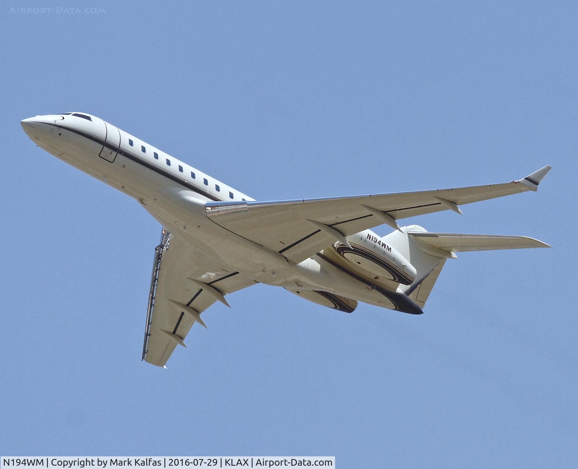 N194WM, 2008 Bombardier BD-700-1A10 Global Express C/N 9277, Bill Gates GLEX climbing out of LAX
