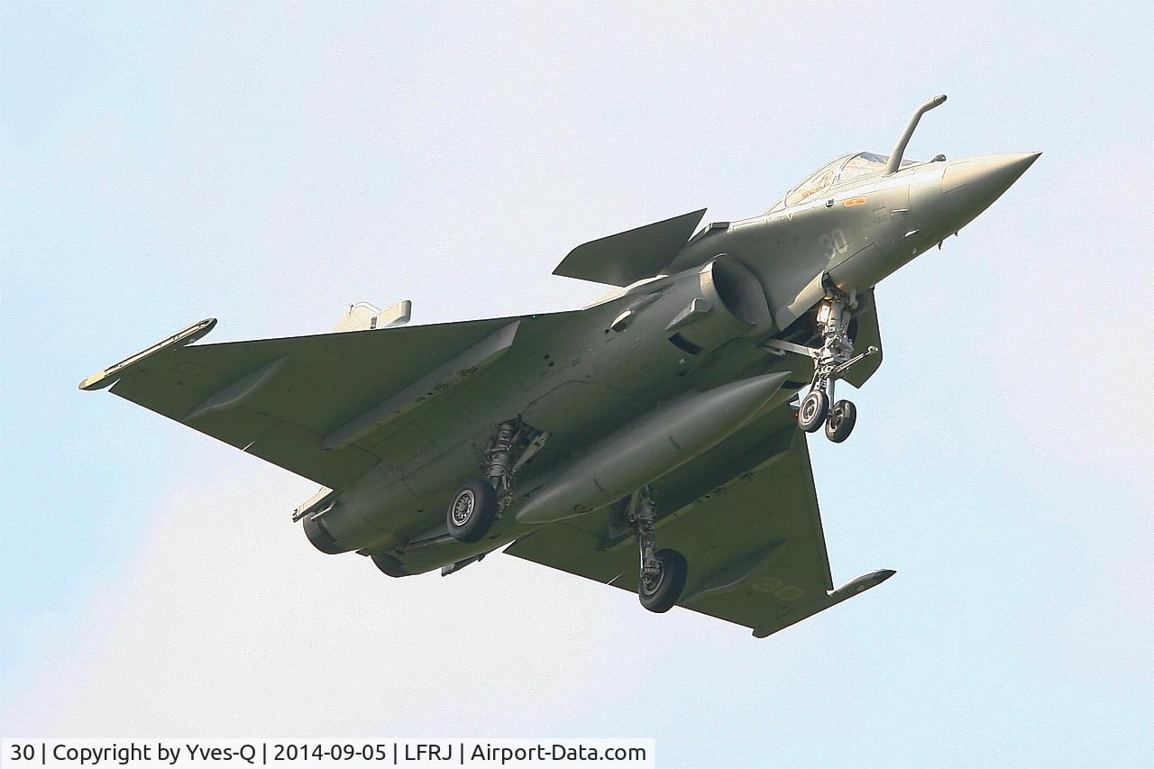 30, Dassault Rafale M C/N 30, Dassault Rafle M, Short approach rwy 08, Landivisiau Naval Air Base (LFRJ)