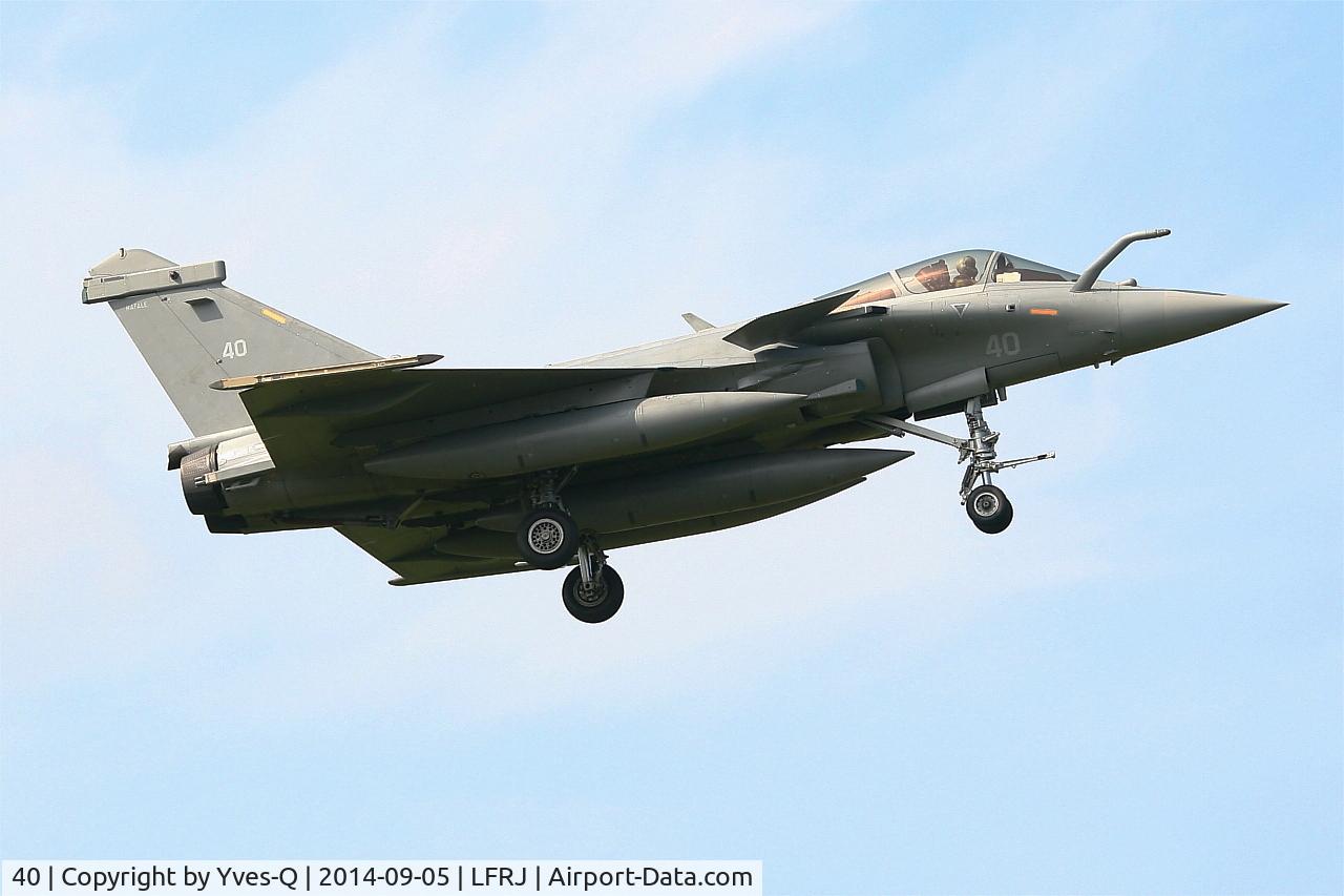 40, 2014 Dassault Rafale M C/N 40, Dassault Rafle M, Short approach rwy 08, Landivisiau Naval Air Base (LFRJ)