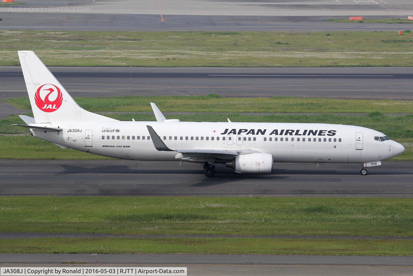 JA308J, 2008 Boeing 737-846 C/N 35337, at hnd