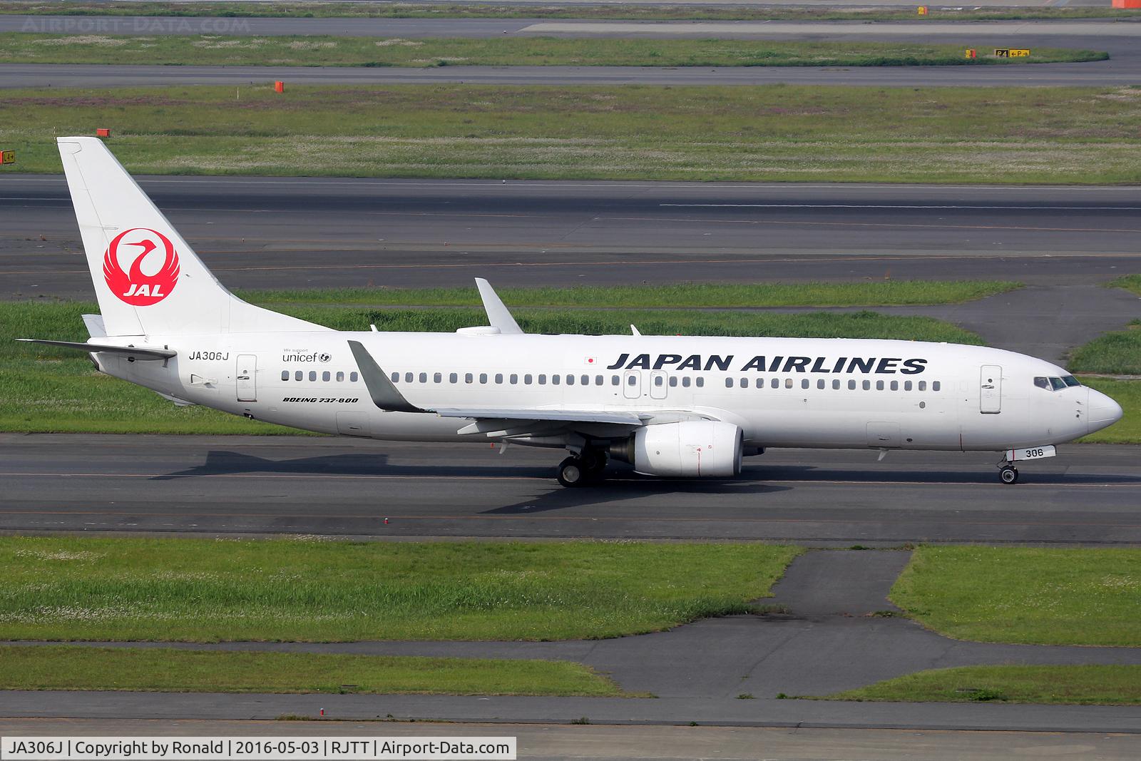 JA306J, 2007 Boeing 737-846 C/N 35335, at hnd
