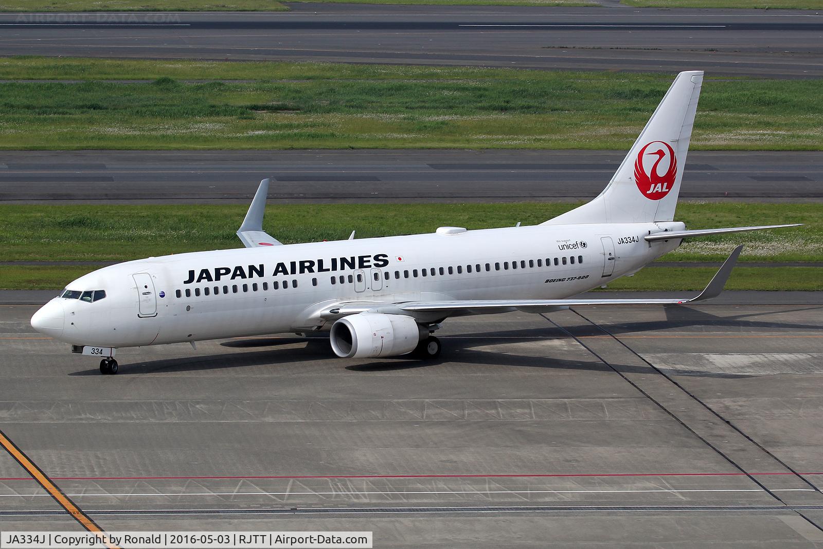 JA334J, 2010 Boeing 737-846 C/N 40349, at hnd