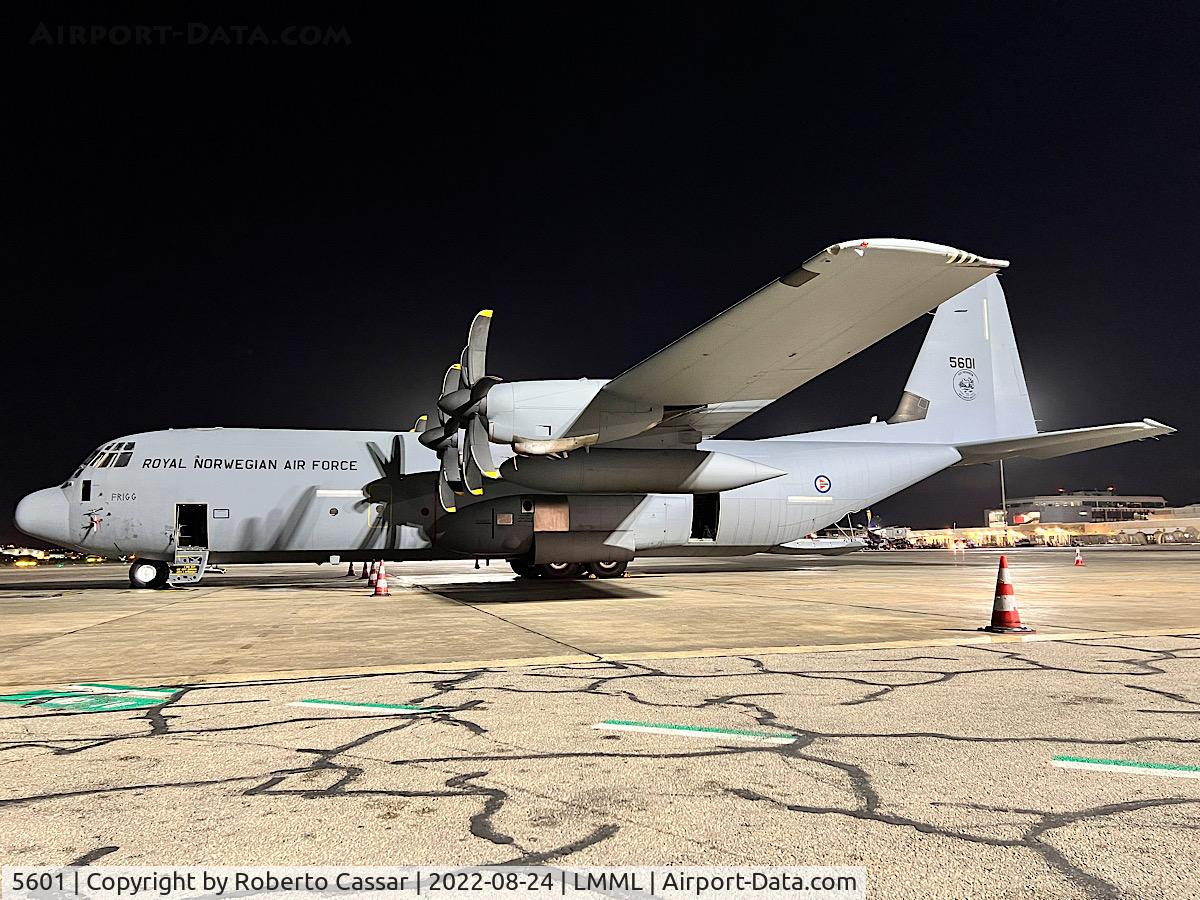 5601, 2008 Lockheed Martin C-130J-30 Super Hercules C/N 382-5601, Park 9