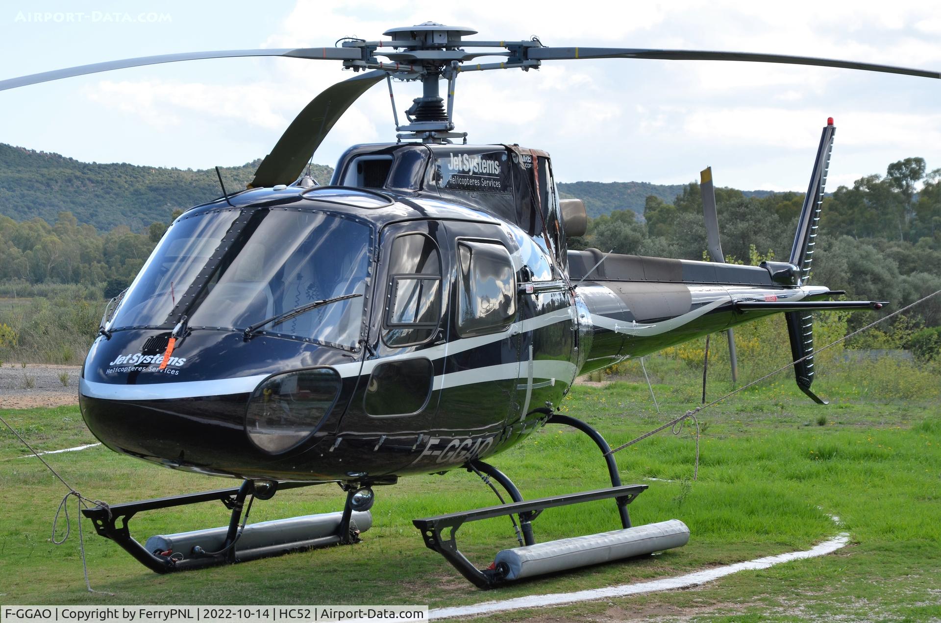 F-GGAO, Eurocopter AS-350B Ecureuil Ecureuil C/N 2208, Jet Systems AS350 parked at Porto Vecchio Heliport