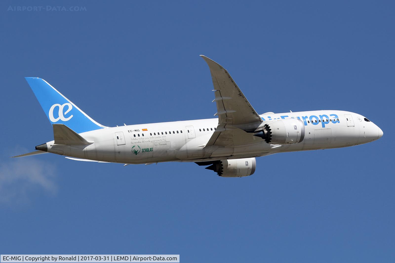EC-MIG, 2016 Boeing 787-8 Dreamliner C/N 36412, at mad