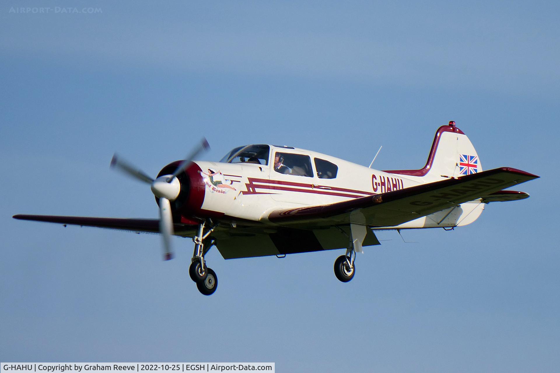 G-HAHU, 1993 Yakovlev Yak-18T C/N 12-33, Landing at Norwich.