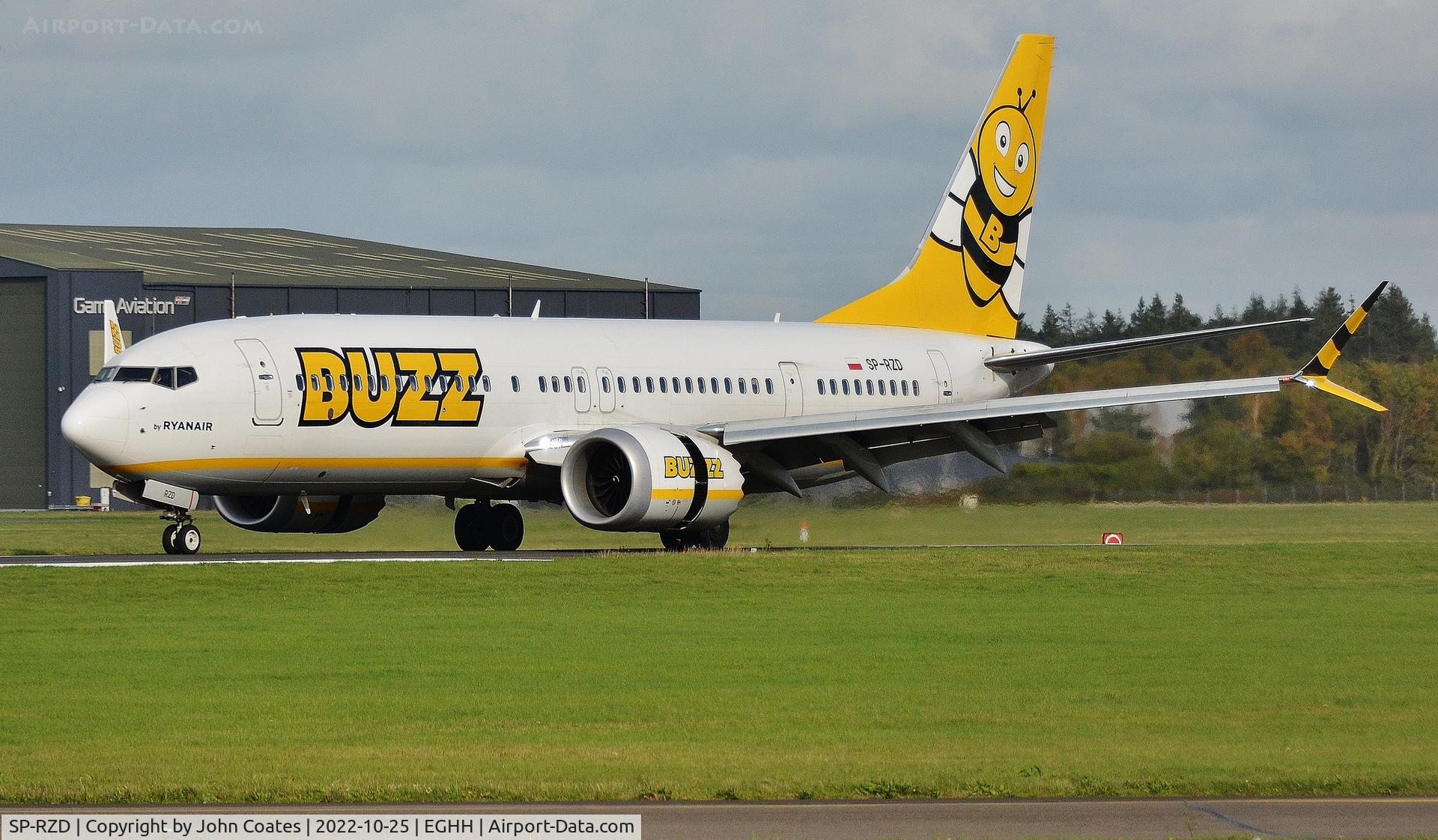 SP-RZD, 2021 Boeing 737-8-200 MAX C/N 62319, Arriving on 26