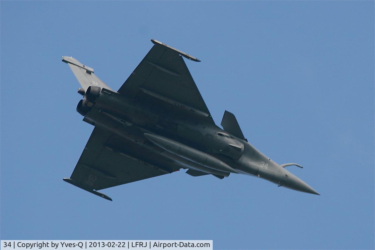 34, Dassault Rafale M C/N 34, Dassault Rafale M, Climbing from rwy 08, Landivisiau Naval Air Base (LFRJ)