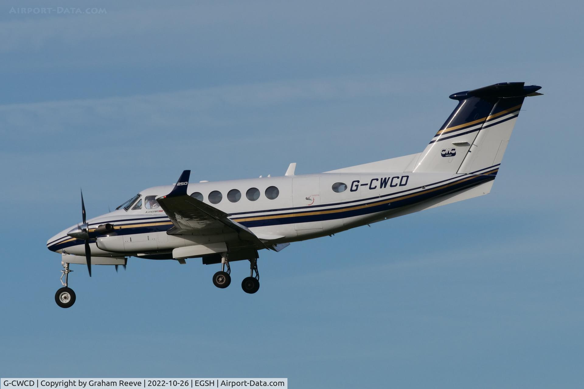 G-CWCD, 2014 Hawker Beechcraft B200GT King Air C/N BY-198, Landing at Norwich.