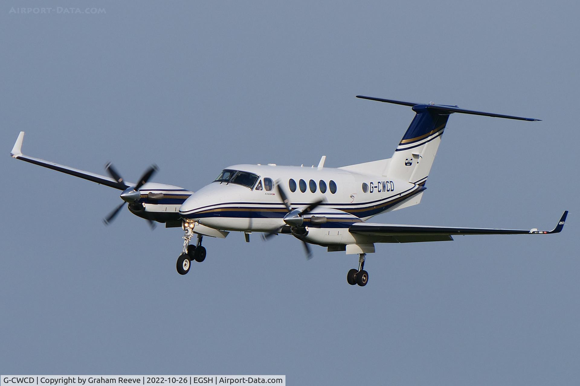 G-CWCD, 2014 Hawker Beechcraft B200GT King Air C/N BY-198, Landing at Norwich.