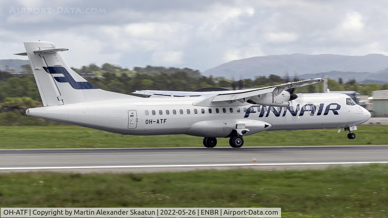 OH-ATF, 2007 ATR 72-212A C/N 744, Ldg. rwy. 17.