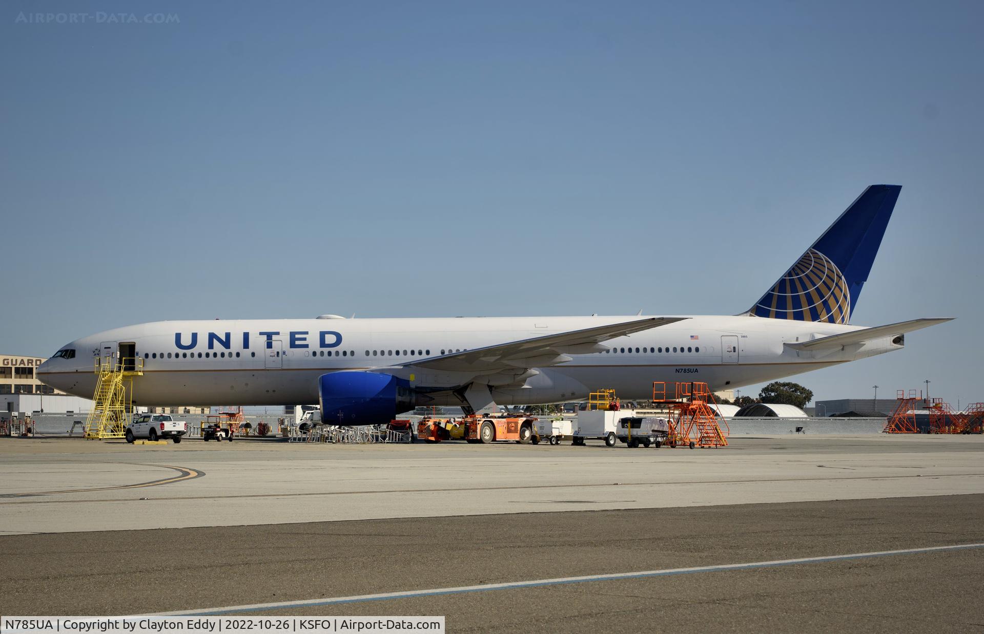 N785UA, 1997 Boeing 777-222 C/N 26954, SFO 2022.