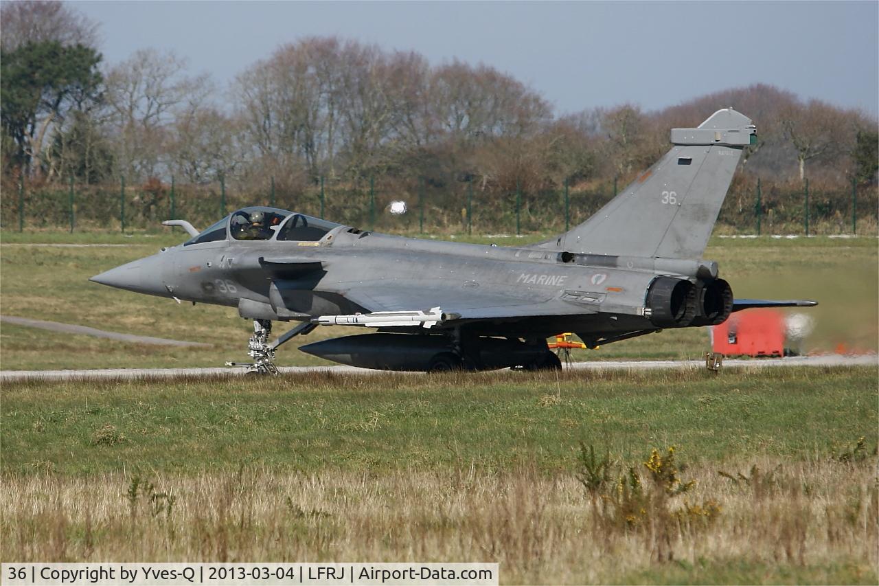36, Dassault Rafale M C/N 36, Dassault Rafale M, Holding point rwy 08, Landivisiau Naval Air Base (LFRJ)