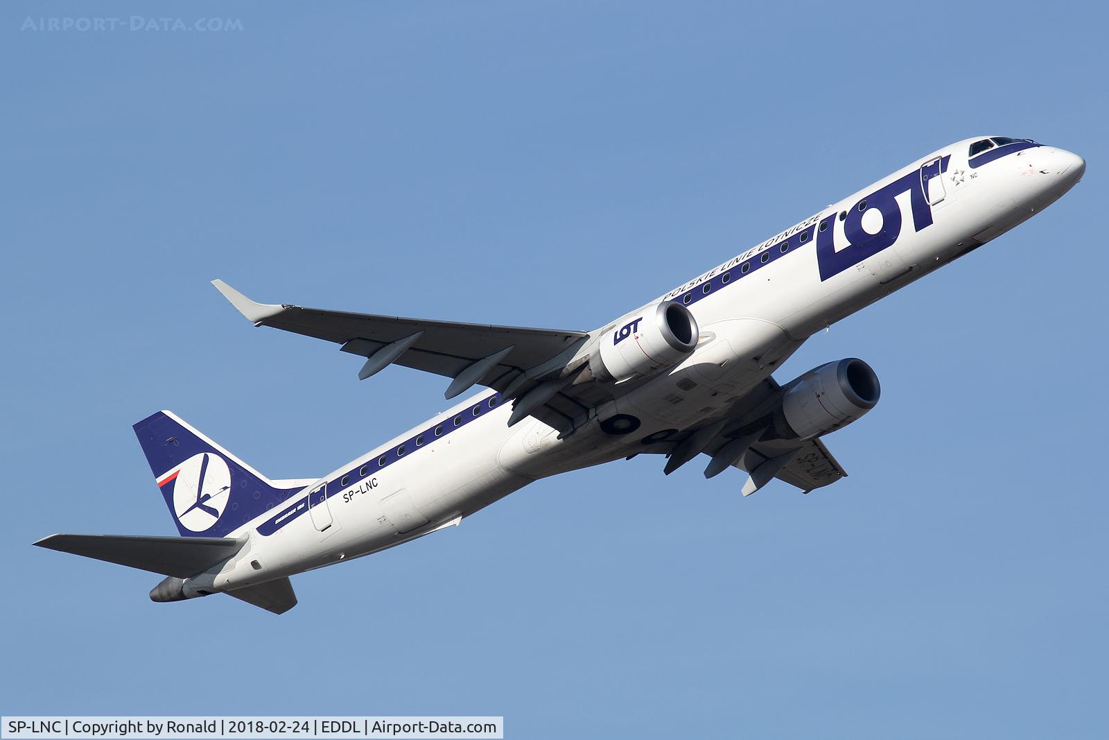 SP-LNC, 2011 Embraer 195LR (ERJ-190-200LR) C/N 19000462, at dus