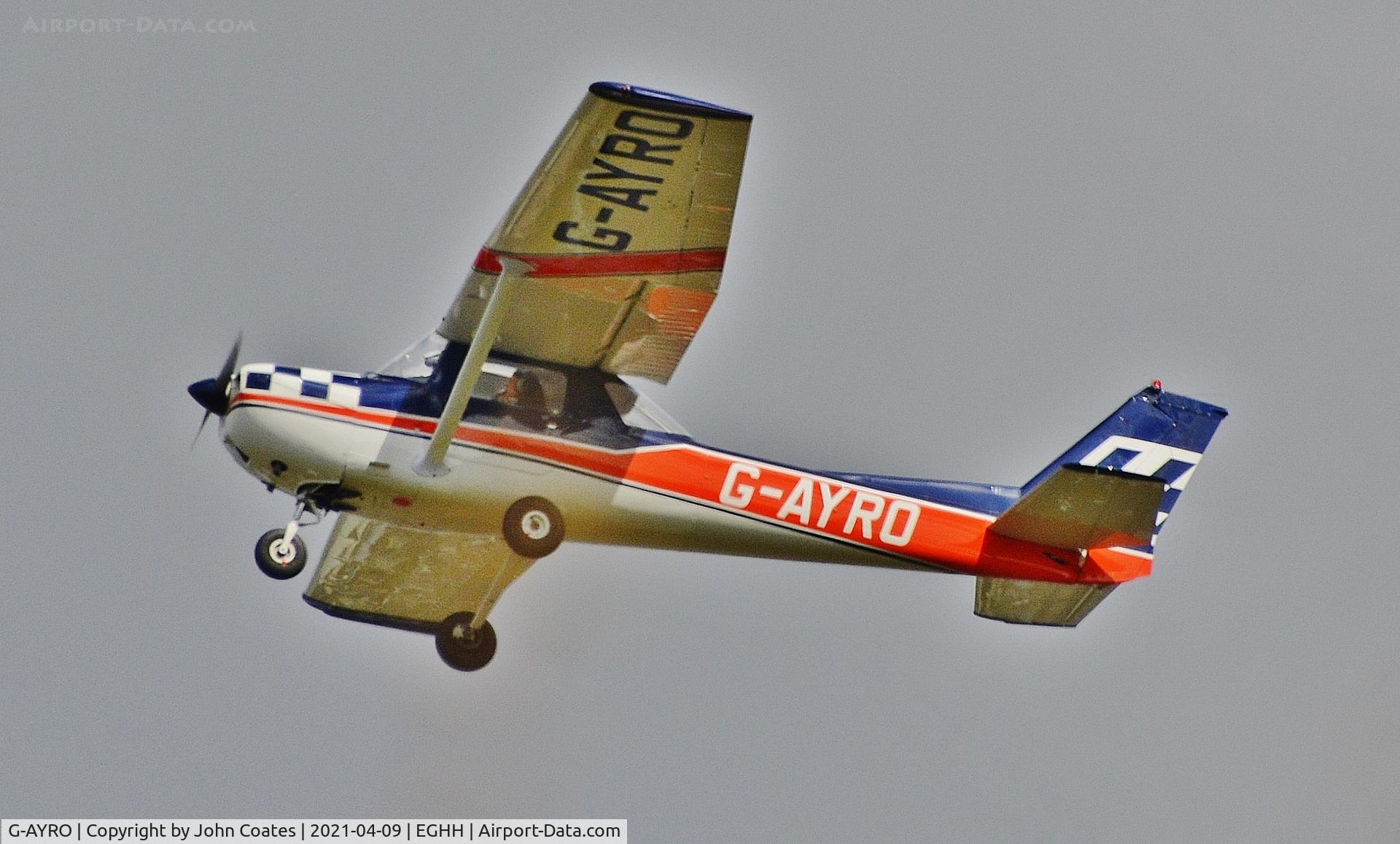 G-AYRO, 1971 Reims FA150L C/N 0102, Climbing from 26