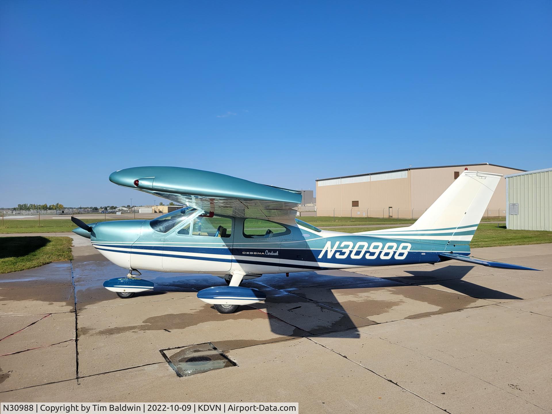 N30988, 1970 Cessna 177B Cardinal C/N 17701584, A beautiful 1970 Cessna 177B Cardinal is spotted at the Davenport Municipal Airport.