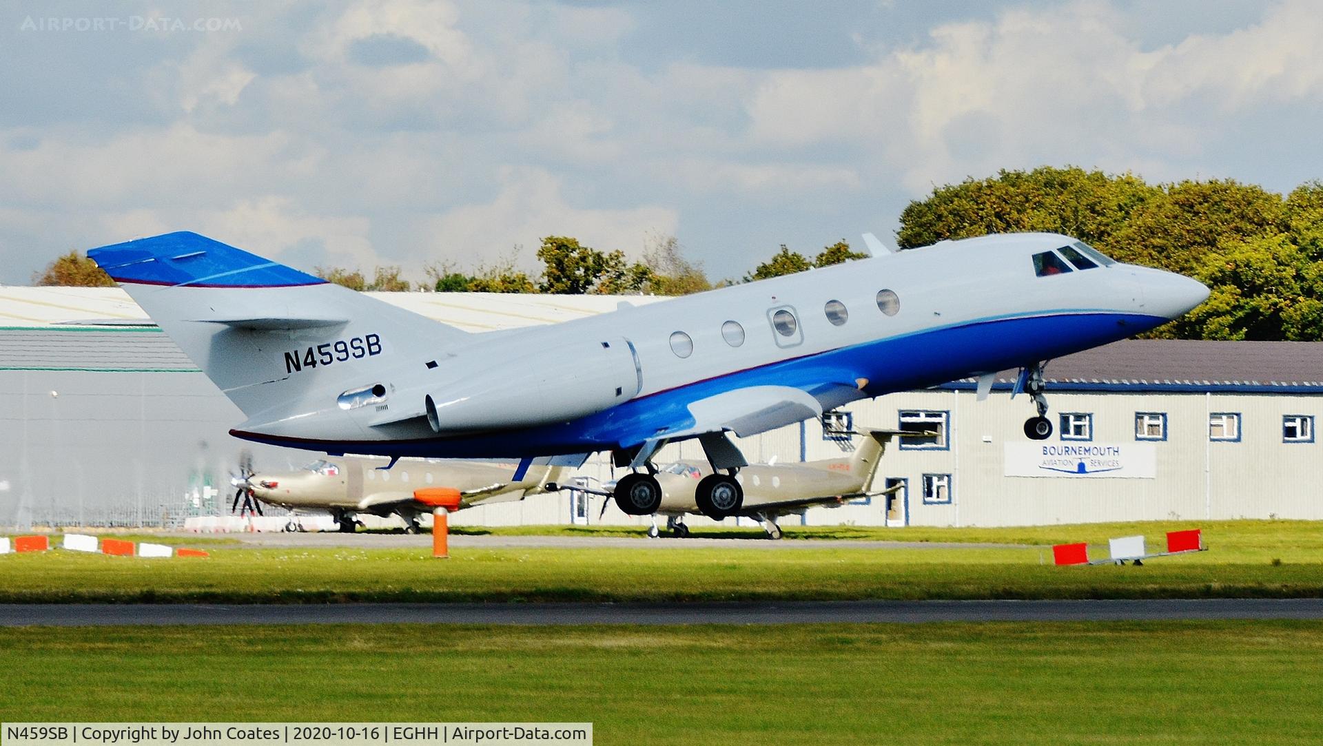 N459SB, 1978 Dassault Falcon 20F C/N 382, About to touchdown from USA