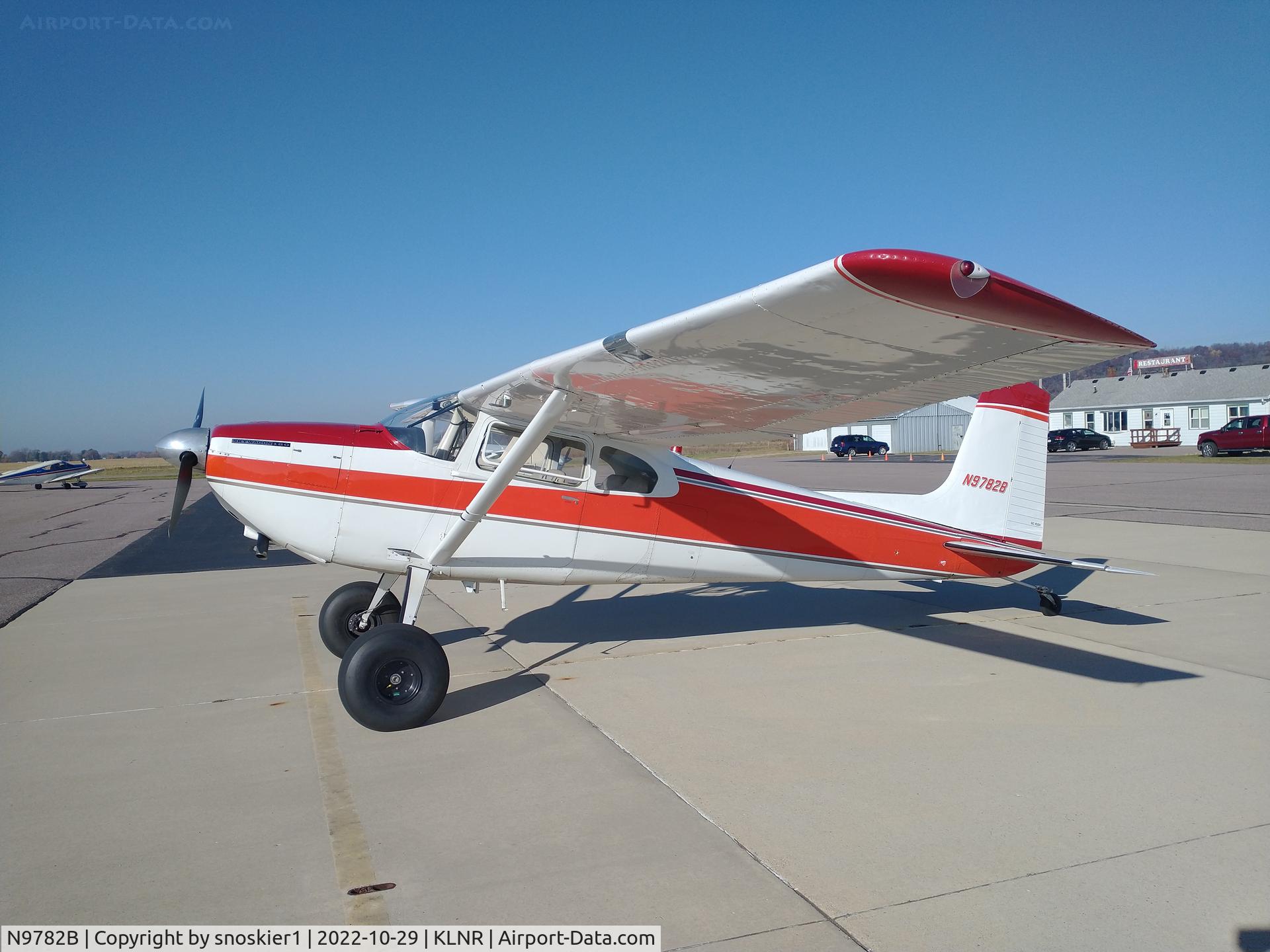N9782B, 1957 Cessna 180A C/N 50080, Breakfast at KLNR