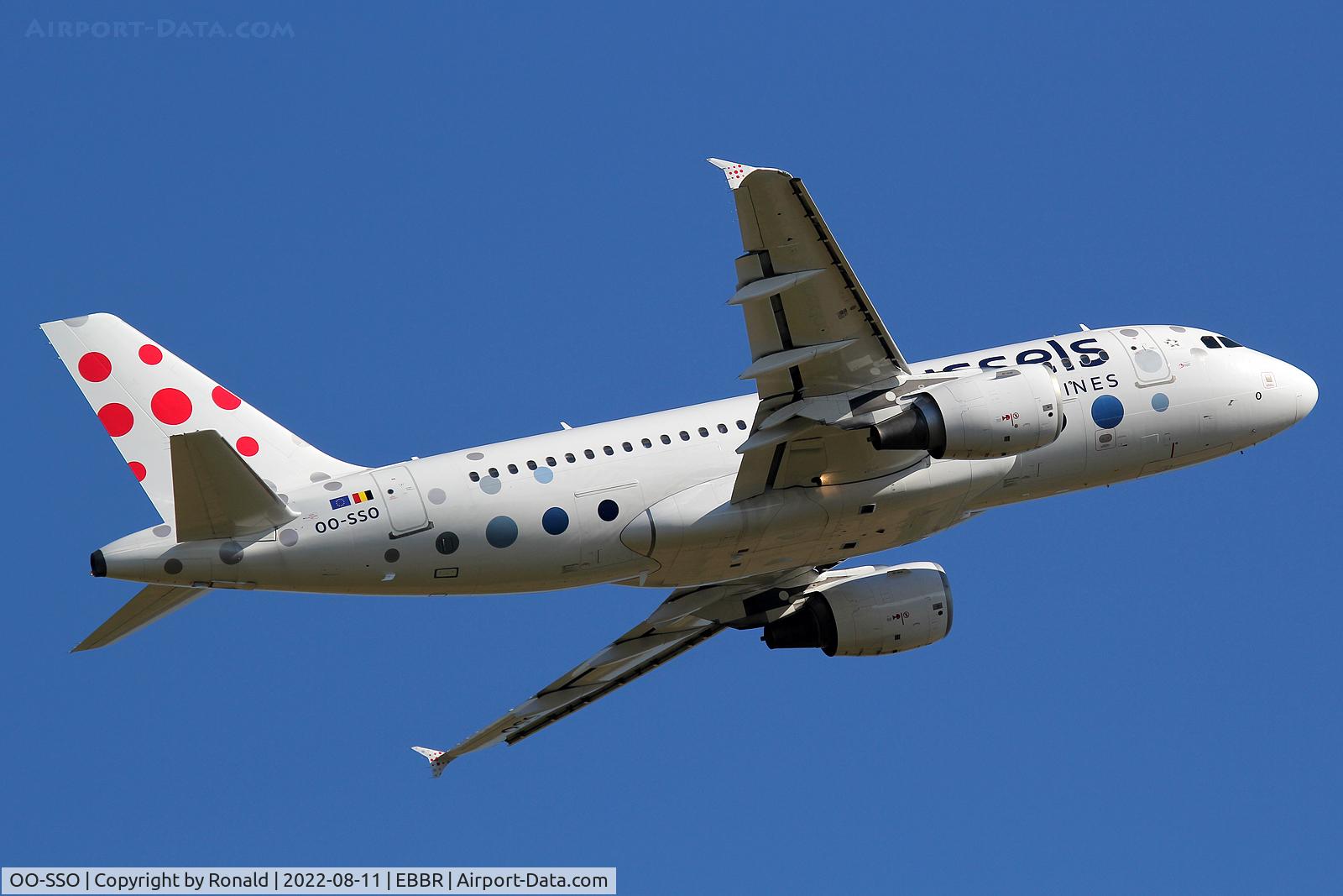 OO-SSO, 2004 Airbus A319-111 C/N 2287, at bru